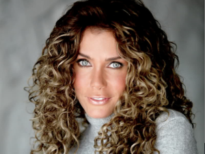 La actriz Sabine Moussier fue apodada por cuarto mar, como ``Bacteria´.