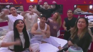 El Team Tierra se molestó, por la forma de festejar del Team Mar, la permanencia de Mario Bezares y la eliminación del Potro.