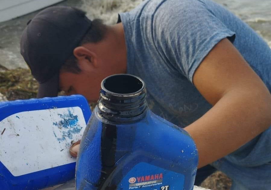 Basura plástica contamina playas de Isla Aguada