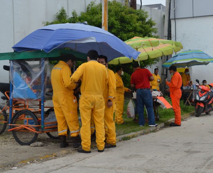 Presidente de México le quedó a deber a los trabajadores petroleros