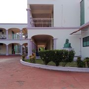 Echan de su propiedad a discapacitado