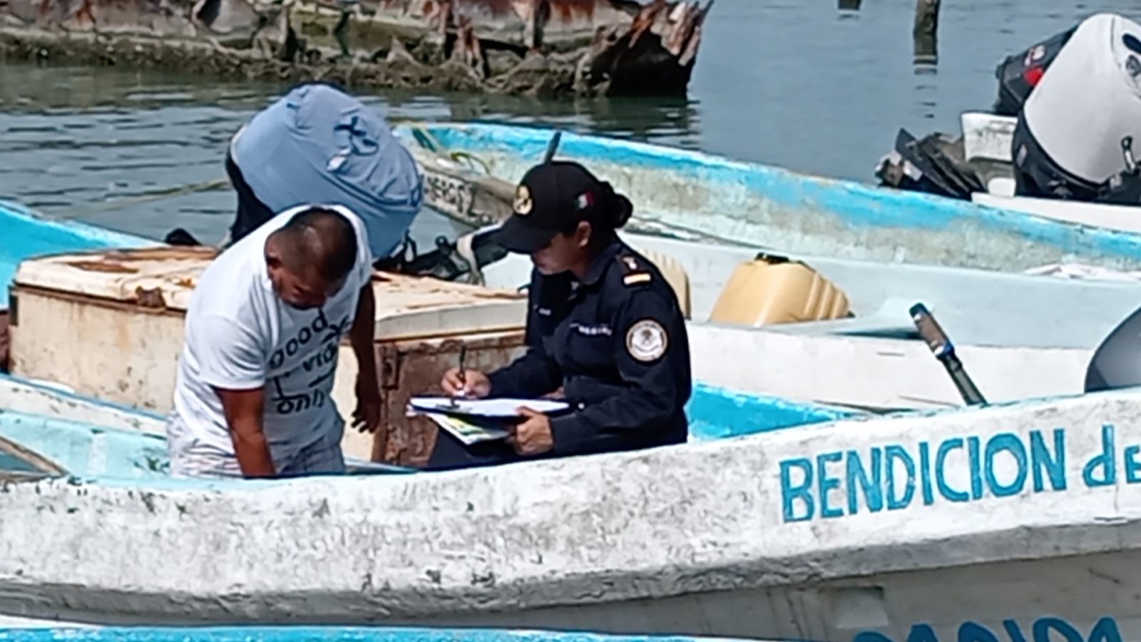 Capitanía de Puerto verifica lanchas ribereñas