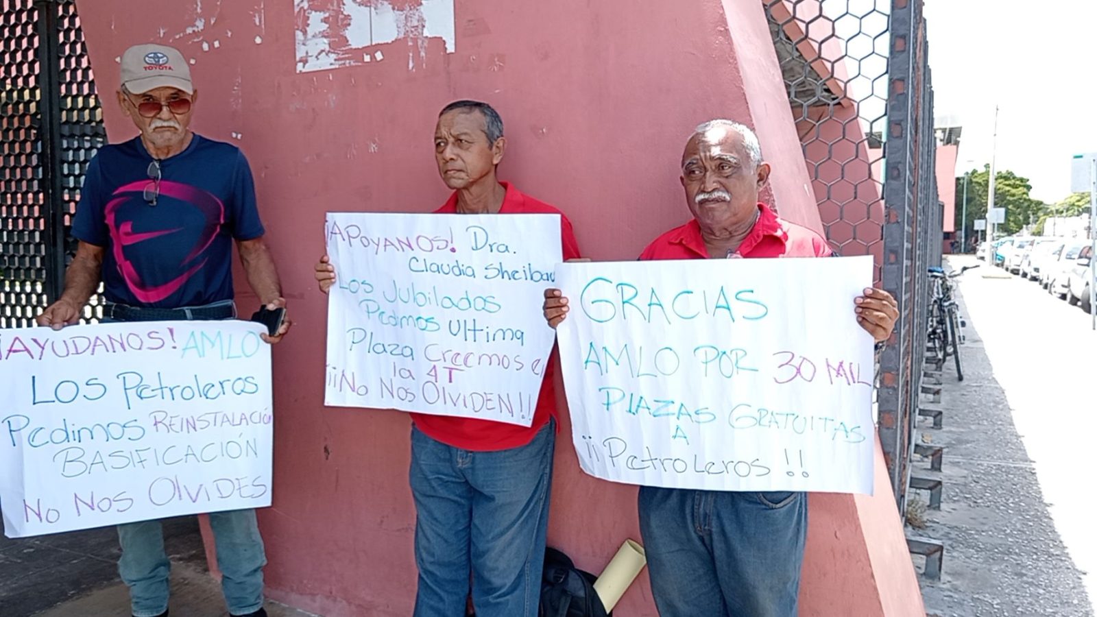 Antiguos petroleros continúan en busca jubilaciones y basificaciones