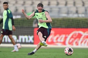 El joven futbolista de los Tigres, Marcelo Flores, es una de las novedades, en esta primera convocatoria, en el regreso de Javier Aguirre.