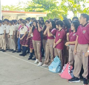 Desciende matrícula de estudiantes en escuelas de la zona Centro
