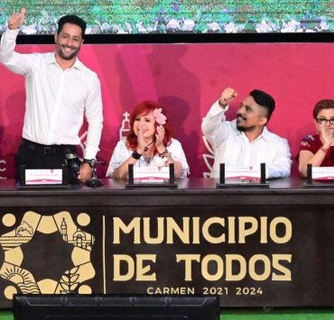 Rinde edil de Ciudad del Carmen su tercer informe municipal