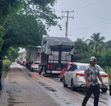 Lento el trabajo de reencarpetado asfáltico en Atasta