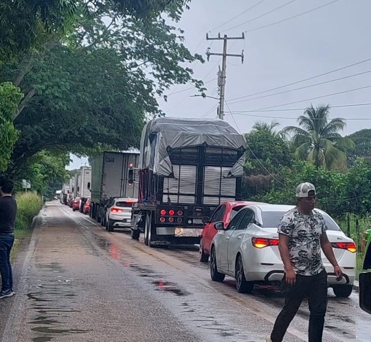 Lento el trabajo de reencarpetado asfáltico en Atasta