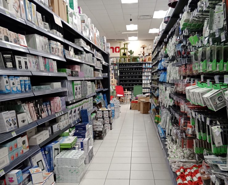 Ciudadanos deben denunciar a tiendas que no den factura