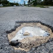 Regresa SICT a trabajar en carreteras de Campeche
