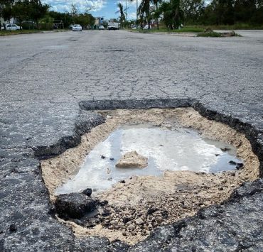 Regresa SICT a trabajar en carreteras de Campeche