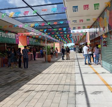 Mercado del Chechén con 65 locales desocupados