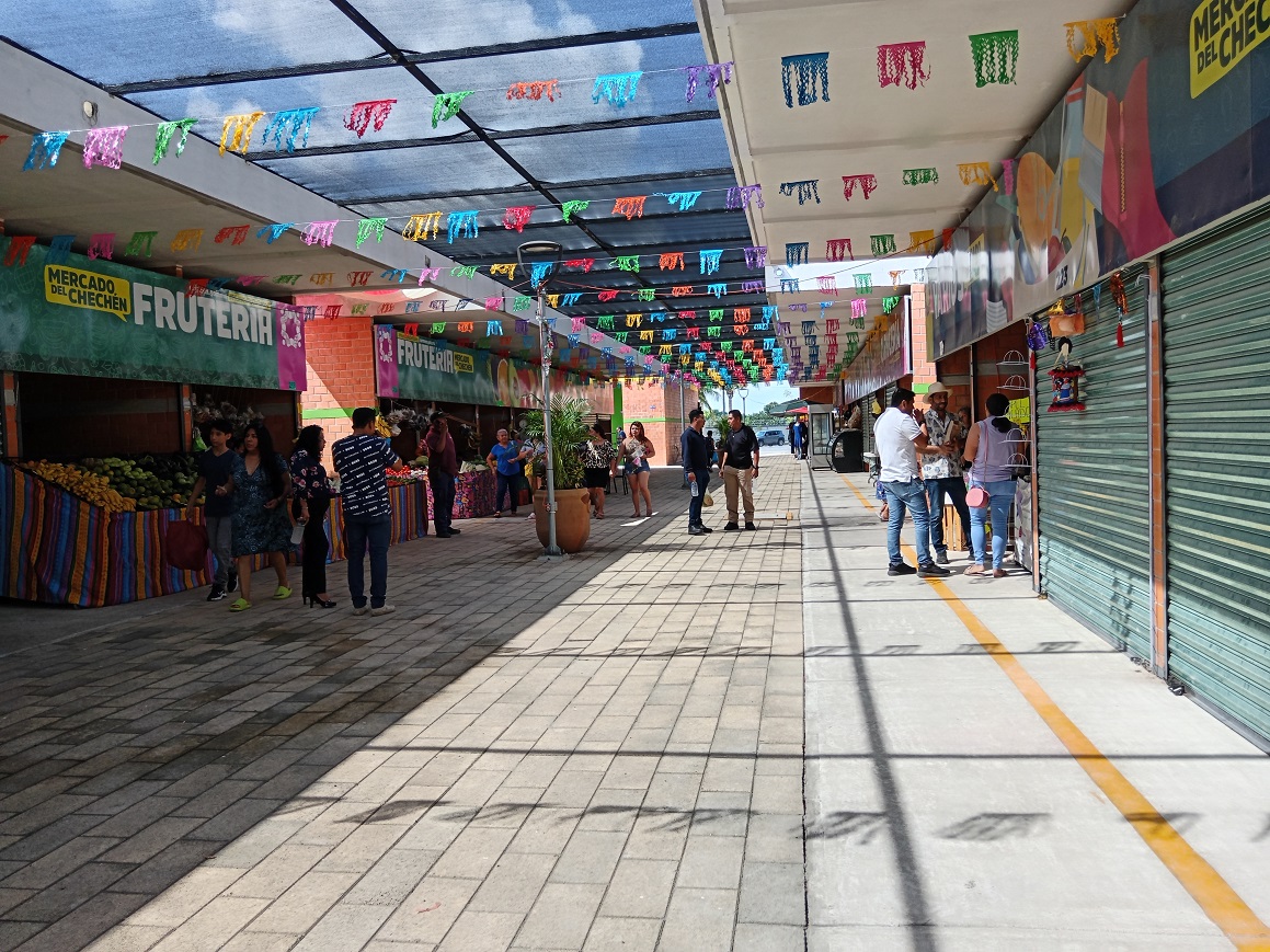 Mercado del Chechén con 65 locales desocupados