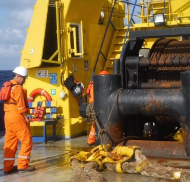 Protestas verbales y pacíficas de petroleros y empresas dieron resultado