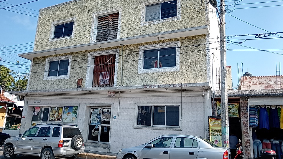 Hoteleros de Carmen en crisis