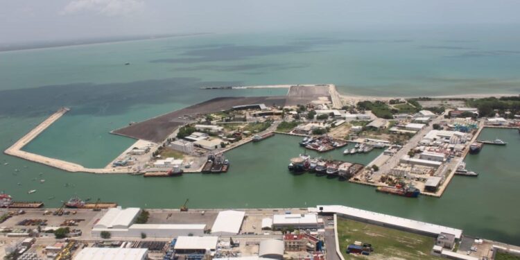 Ciudad del Carmen requiere de un programa emergente para solventar la crisis