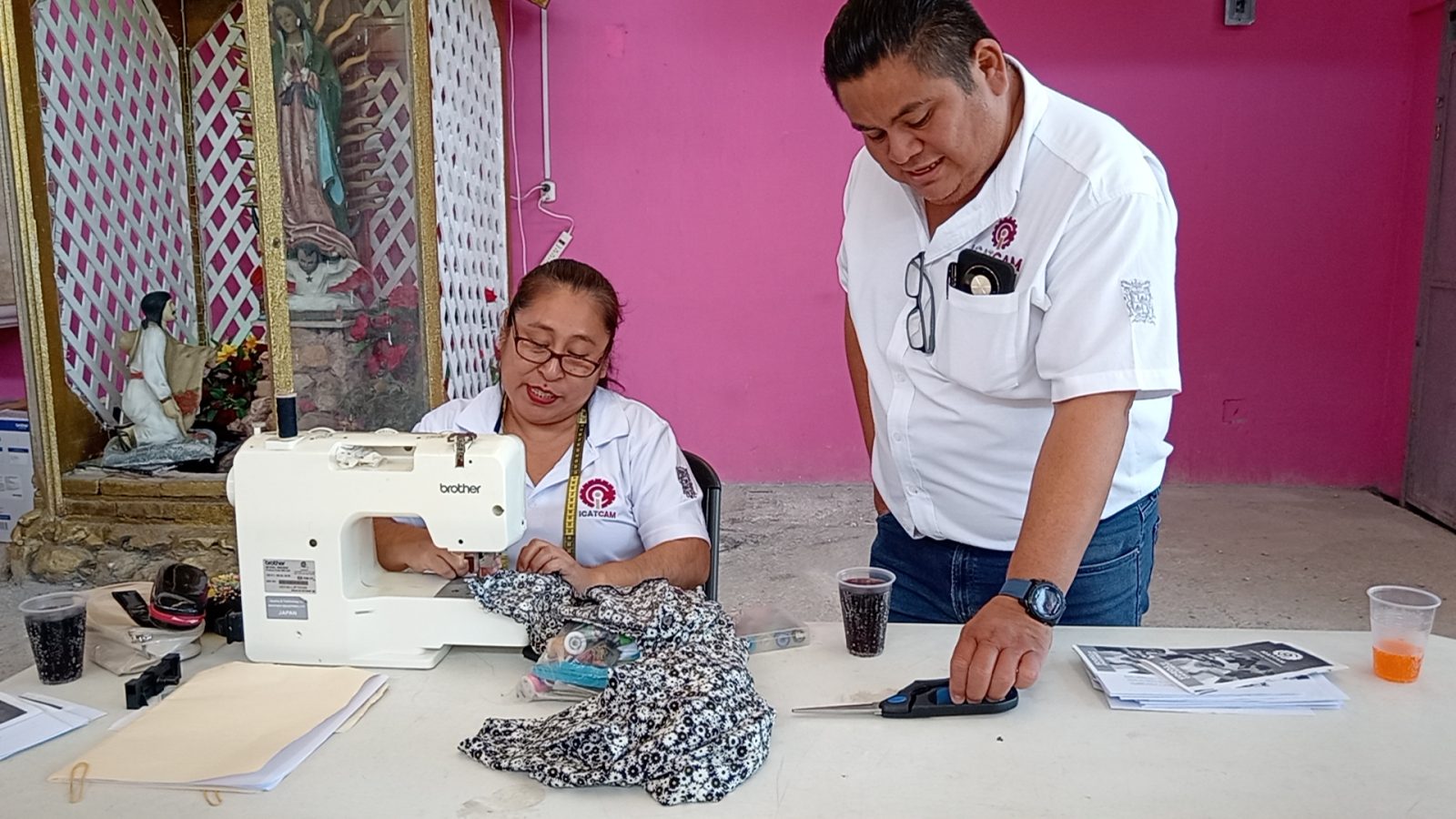 Cursos de capacitación para emprendimiento en los hogares