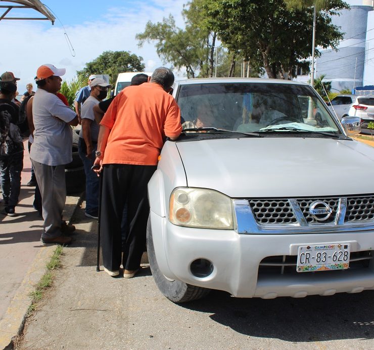 Taxistas violentan las leyes porque piensan que dominan al gobierno