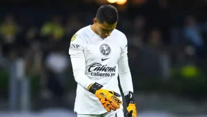 Luis Ángel Malagón contribuyó en la última anotación con la que Necaxa le ganó al América.