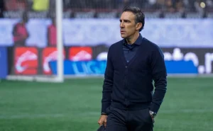 El estratega uruguayo Vicente Sánchez, tuvo su primer derrota, como entrenador del Cruz Azul.