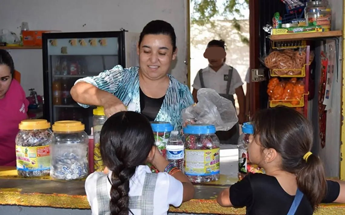 Sancionarán a cooperativas escolares que vendan alimento chatarra