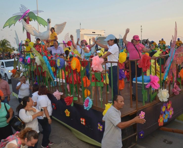 Mil 900 menores participarán en el desfile de primavera