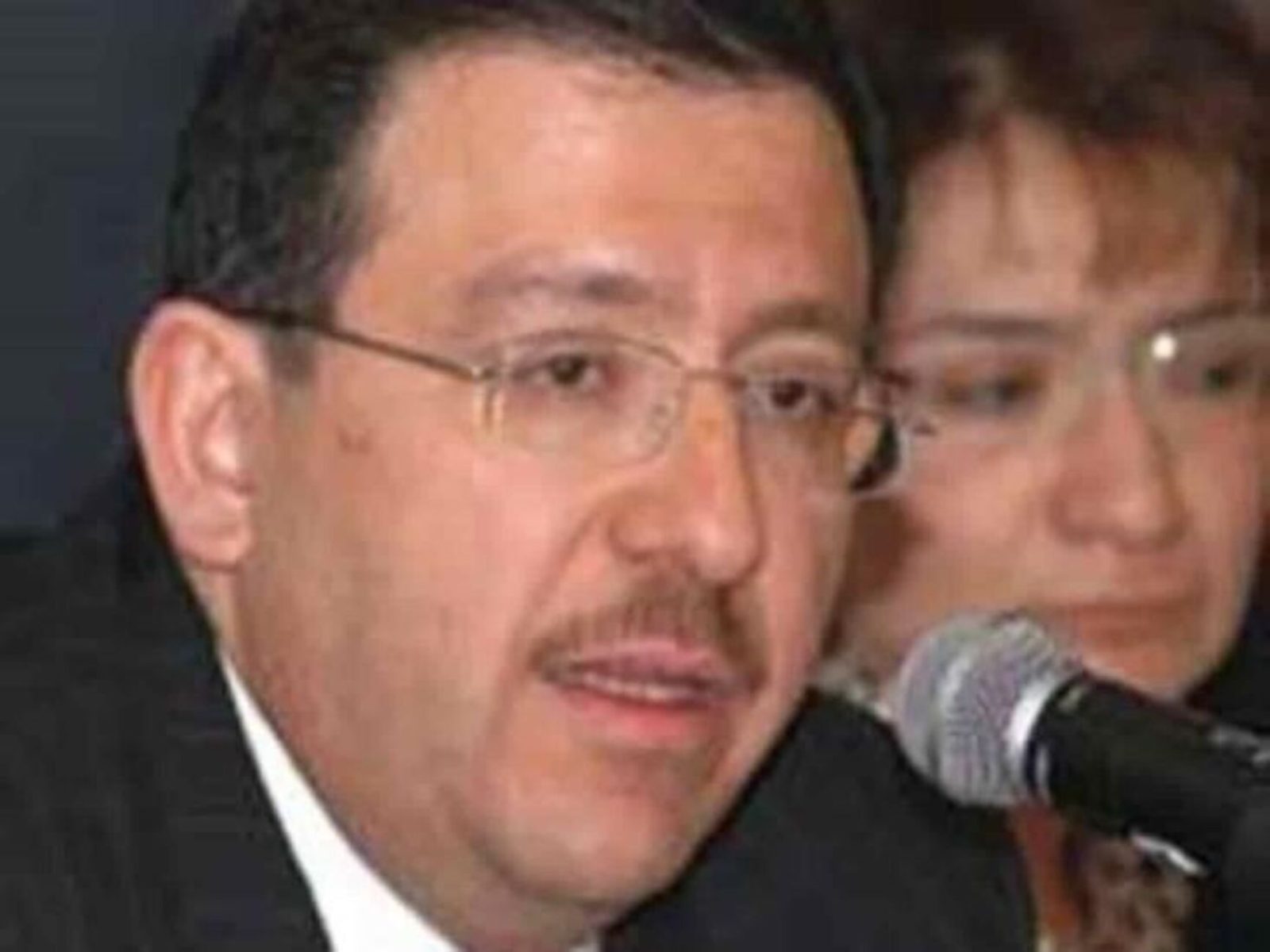 Exigen reabrir investigación por corrupción en concesión de penales federales