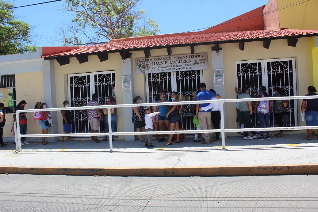 Escuelas dirán adios a la venta de alimentos chatarra