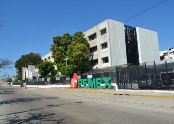 Pemex debe beneficiar con contratos a las empresas de Campeche