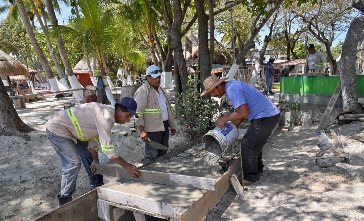 Construyen desagüe en la Playita Inclusiva del Guanal