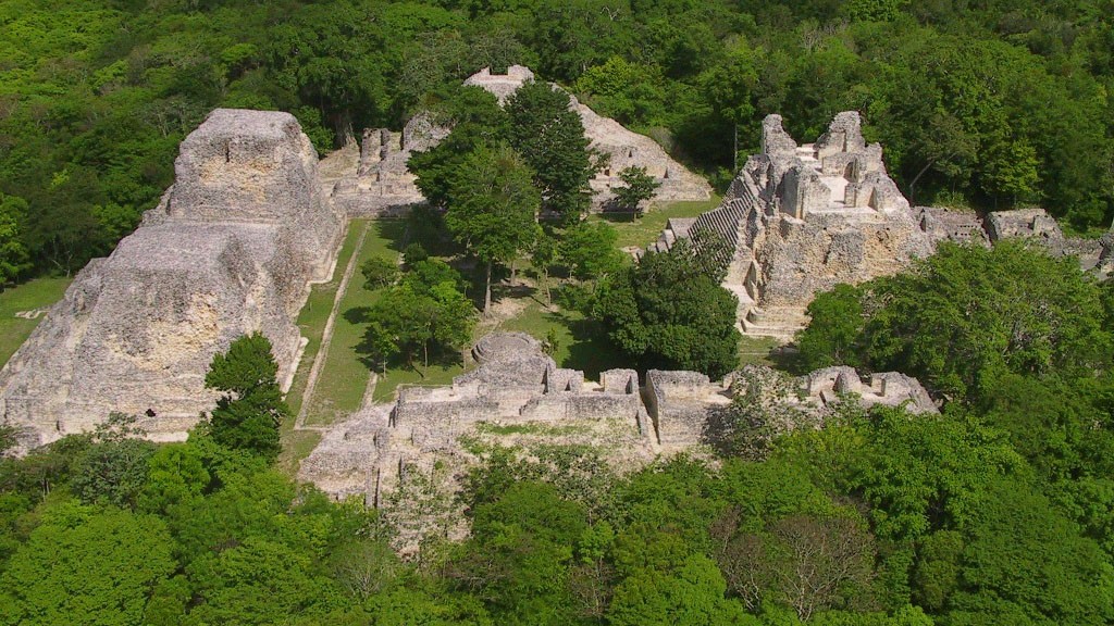 Entrega INAH obras a empresas foráneas