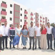 Pablo Gutiérrez Lazarus presentó Unidad Habitacional del Bienestar a la Gobernadora Layda Sansores