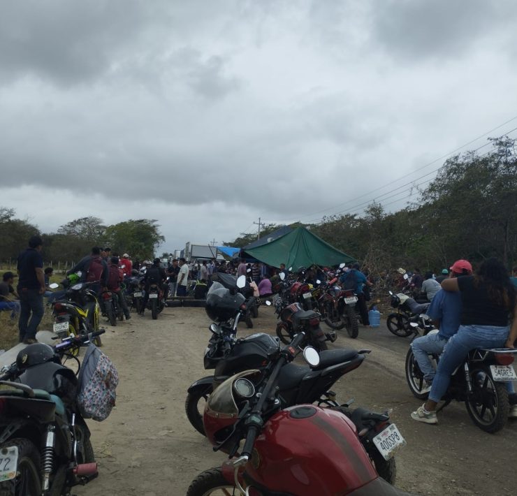 Más de 80 horas de bloqueo carretero en Atasta