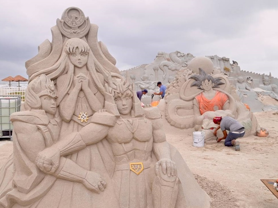 Figuras de arena dirigidas a niños y jóvenes