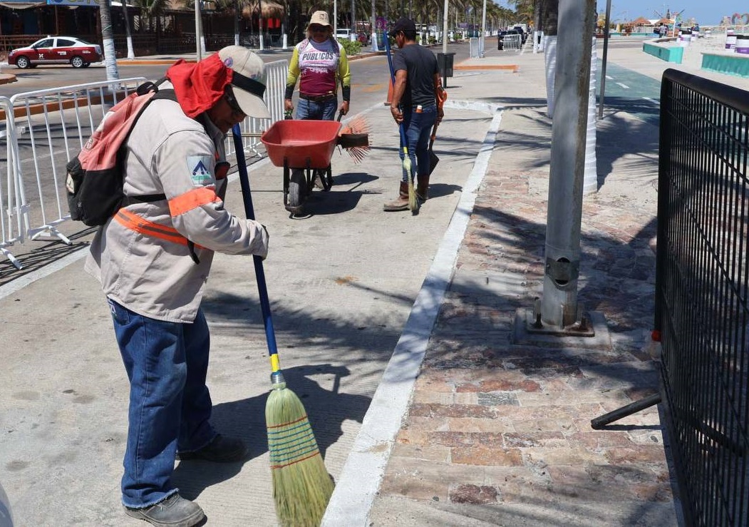 Sin firmarse la minuta de trabajo en el Ayuntamiento de Carmen