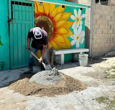 Avances de los nuevos baños en el Panteón Colonia